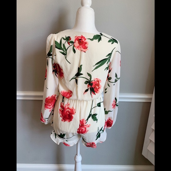 Emory Park Floral Romper - Picture 3 of 4